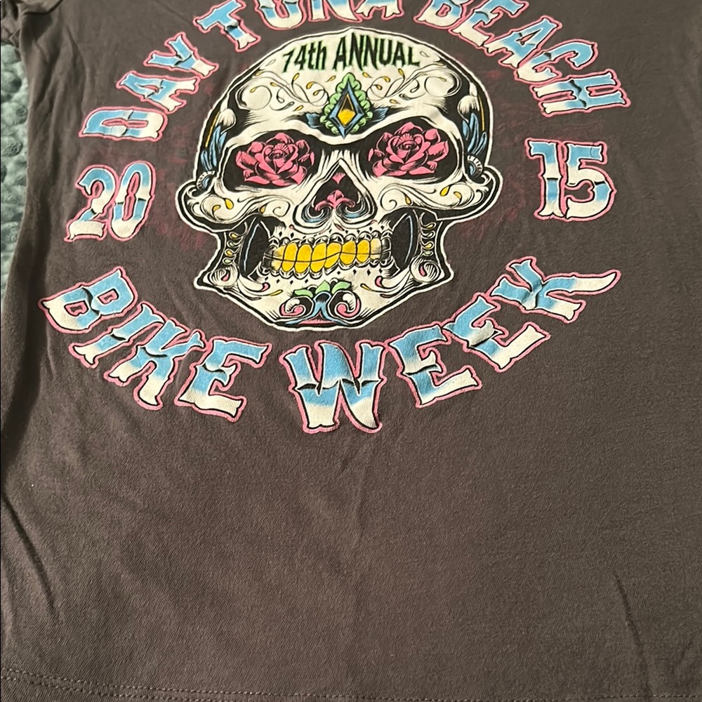 Gray Daytona Beach Bike Week T-Shirt 74th Annual 2015 with skull design - Picture 3 of 6